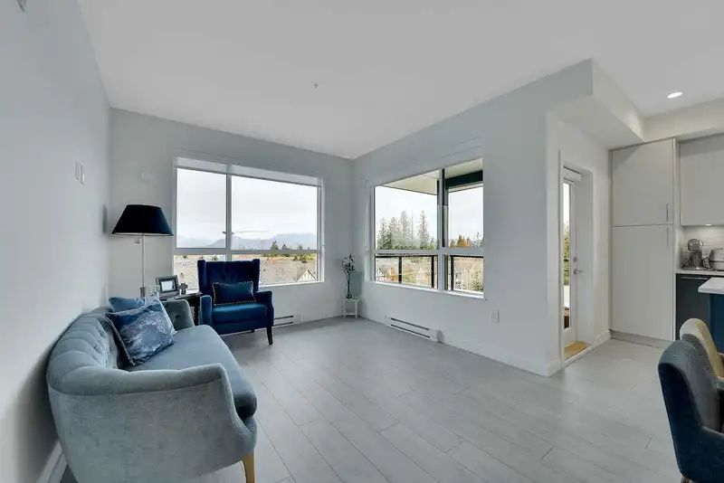 B516 20834 80 AVENUE - photo 2 of 37