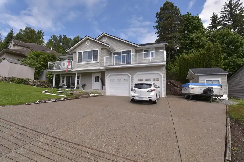 36115 MARSHALL ROAD - photo 2 of 33