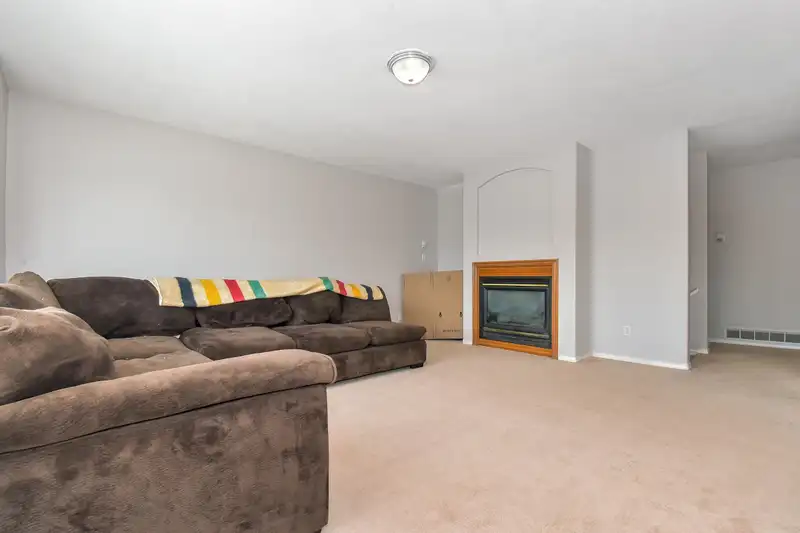 36115 MARSHALL ROAD - photo 4 of 33