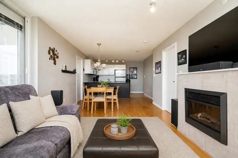 1504 4178 DAWSON STREET - photo 3 of 38