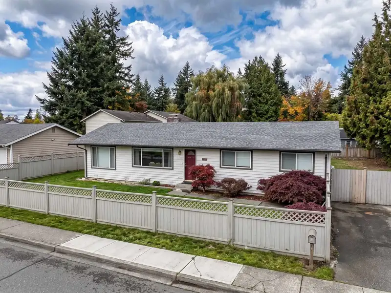 2561 ROSS ROAD - photo 2 of 27