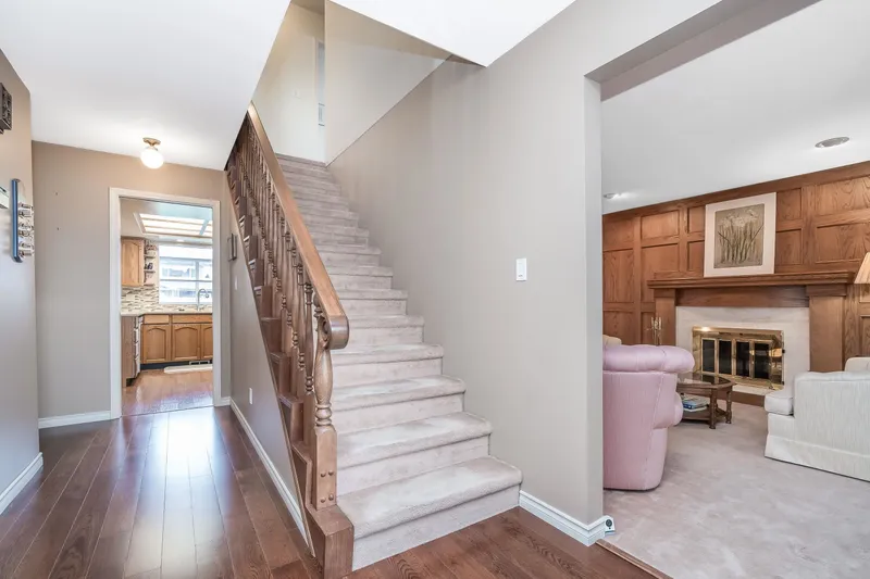 5350 CRESCENT DRIVE - photo 4 of 25