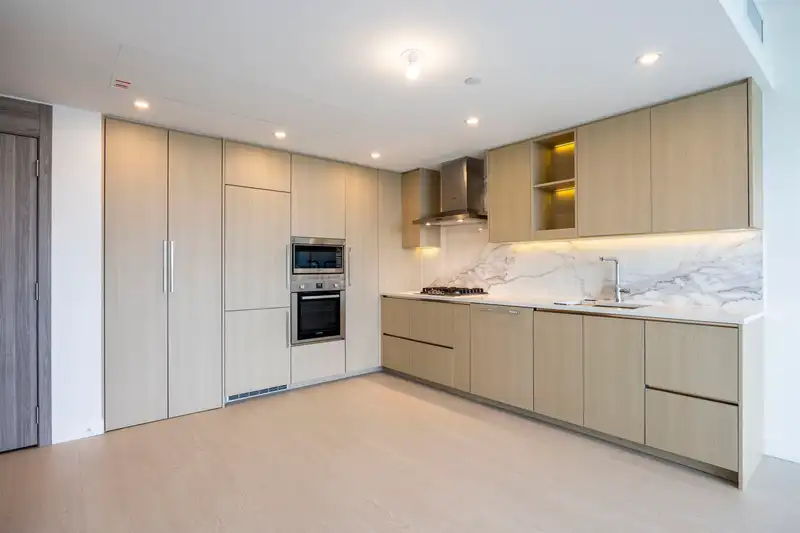 2101 13768 100TH AVENUE - photo 1 of 40
