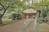 112 1009 HOWAY STREET - thumbnail 1