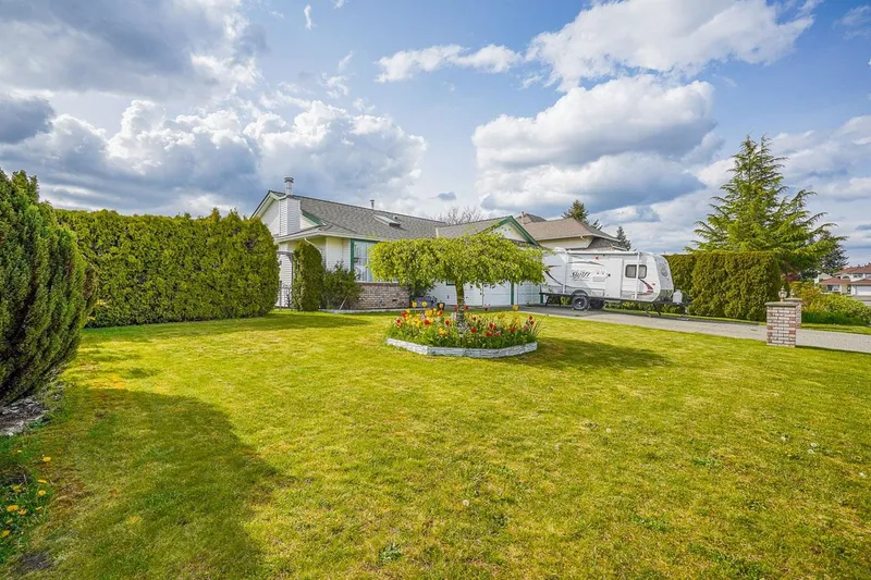 3329 197 STREET - photo 1 of 25