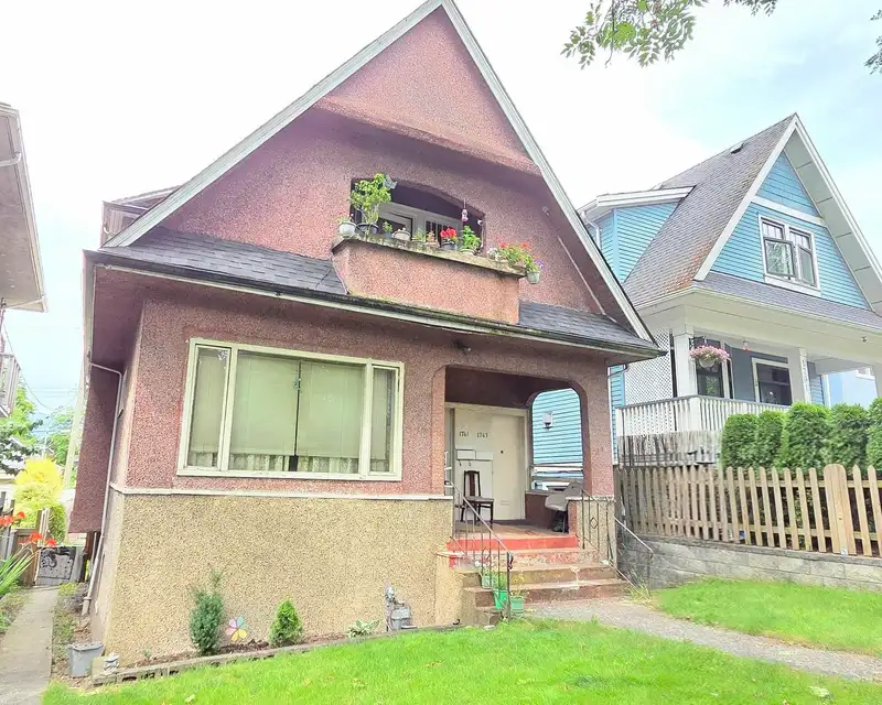1761 WILLIAM STREET - photo 1 of 2