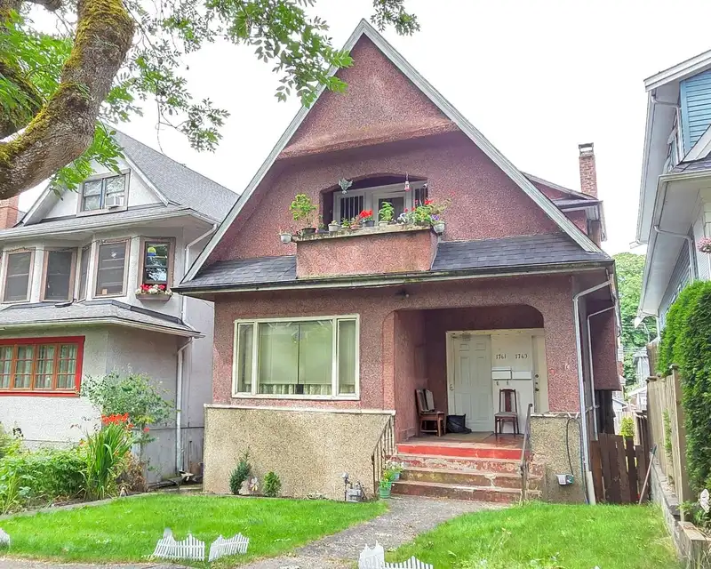 1761 WILLIAM STREET - photo 2 of 2