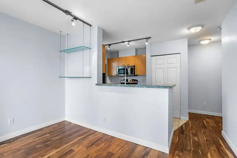 1506 1420 W GEORGIA STREET - photo 3 of 26