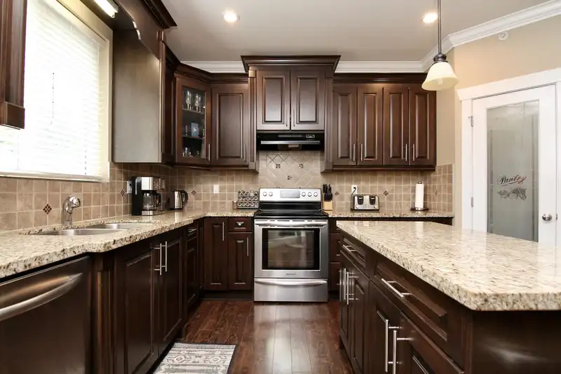 24916 108B AVENUE - photo 3 of 40