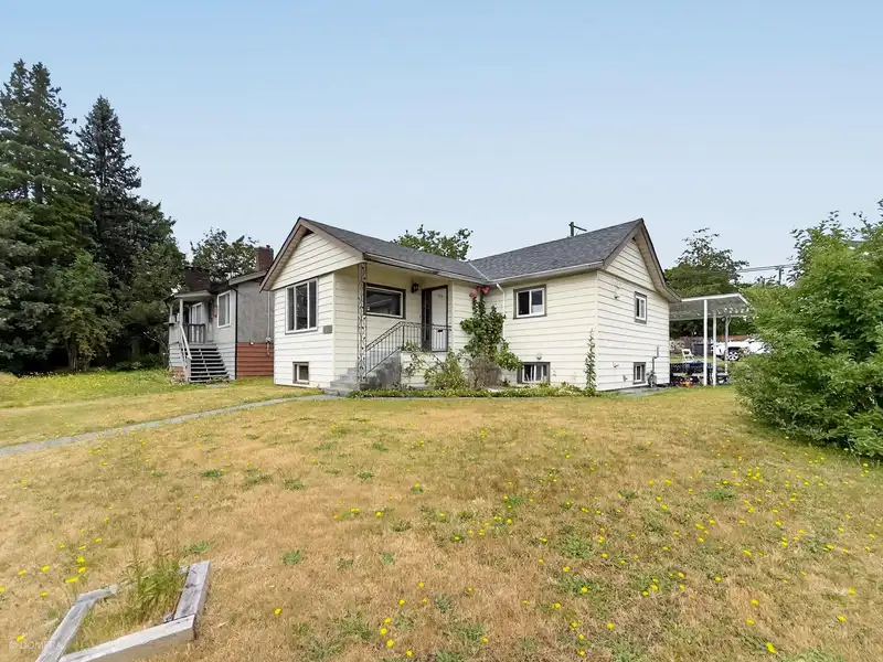 319 E EIGHTH AVENUE - photo 2 of 8