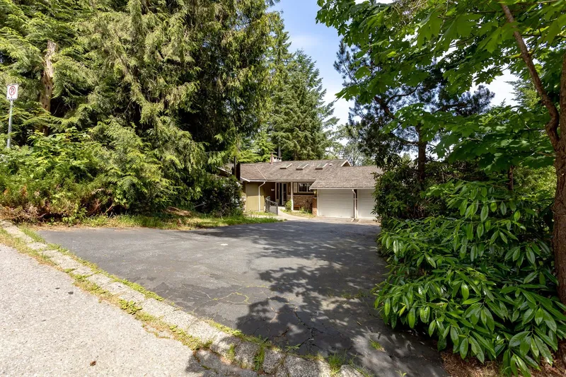 1890 CHARLES STREET - photo 3 of 25