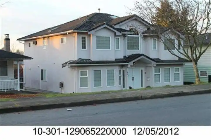 6522 BROADWAY AVENUE - photo 3 of 3