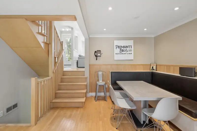 3 230 W 15TH STREET - photo 4 of 39