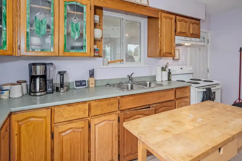 7523 SIMON STREET - photo 4 of 25