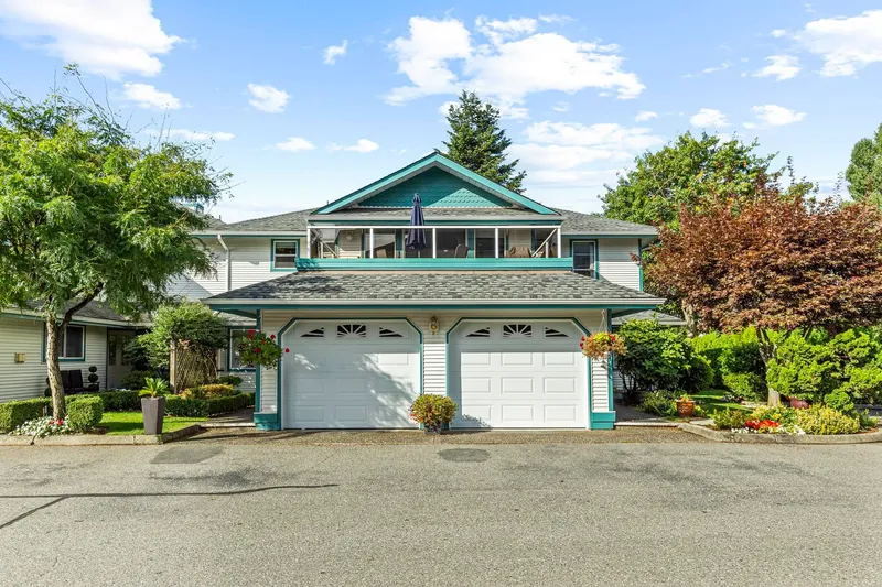 402 7500 COLUMBIA STREET - photo 4 of 25