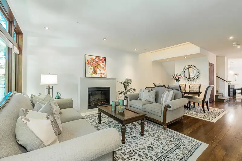 5918 CHANCELLOR BOULEVARD - photo 2 of 32