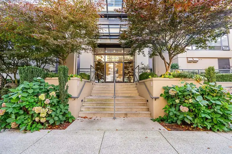 1207 9188 COOK ROAD - photo 4 of 26
