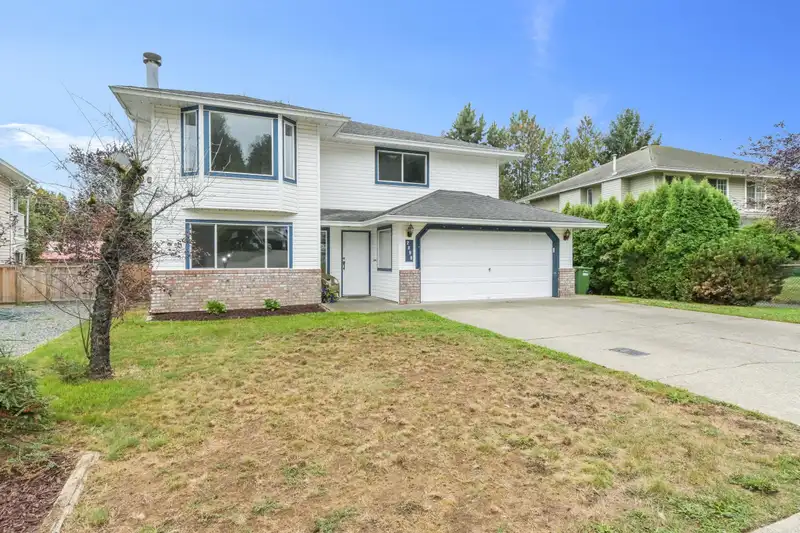 2890 CROSSLEY DRIVE - photo 1 of 30