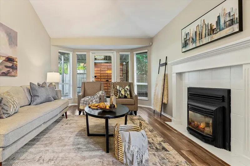 18 11950 LAITY STREET - photo 2 of 25