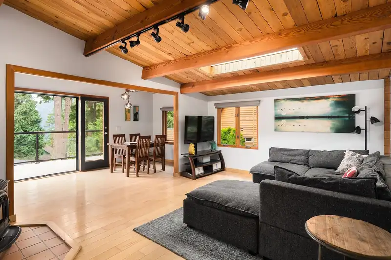 1222 MILLER ROAD - photo 2 of 40
