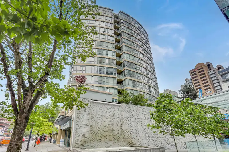303 1238 BURRARD STREET - photo 1 of 18