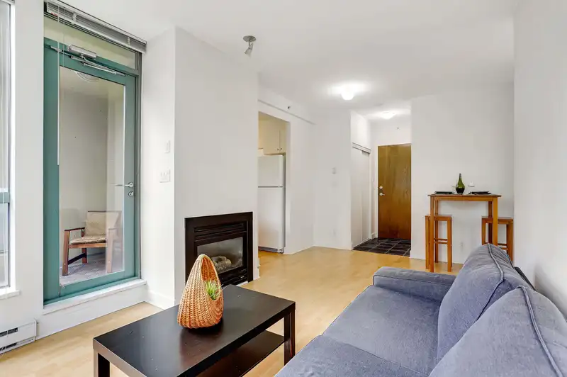 303 1238 BURRARD STREET - photo 4 of 18