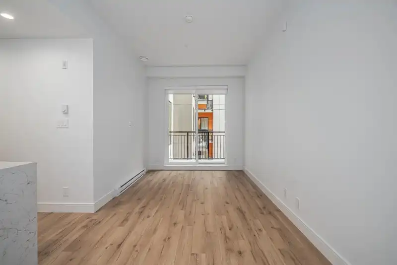 433 55 KLAHANIE DRIVE - photo 3 of 28