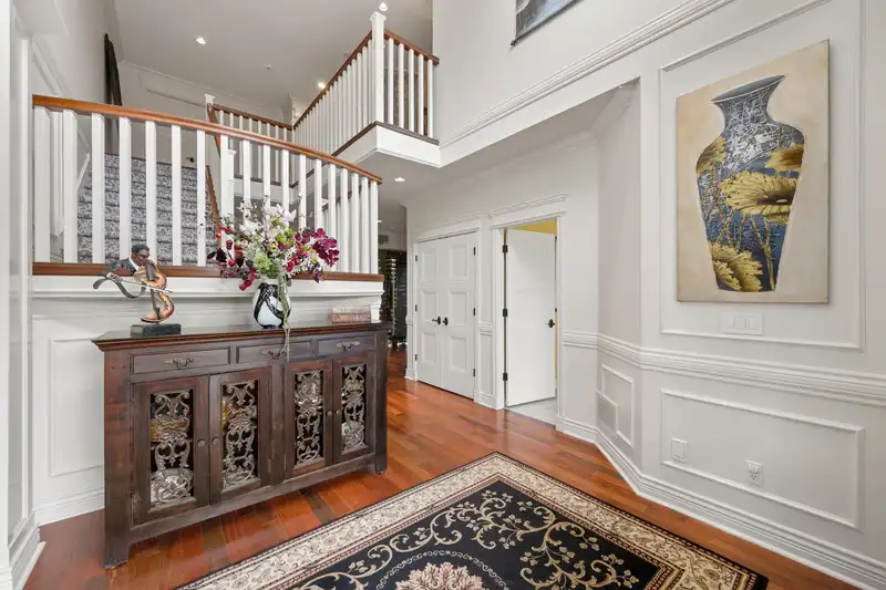 23133 80 AVENUE - photo 3 of 40
