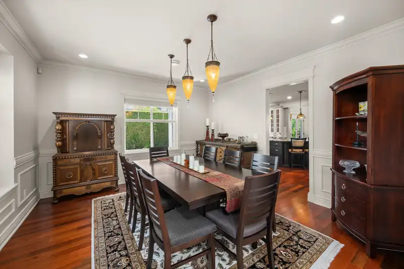 23133 80 AVENUE - photo 4 of 40