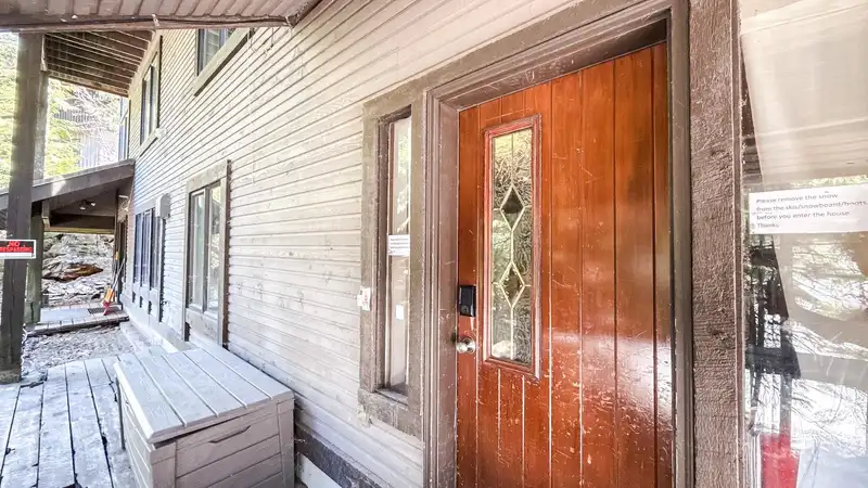 2299 BRANDYWINE WAY - photo 2 of 40