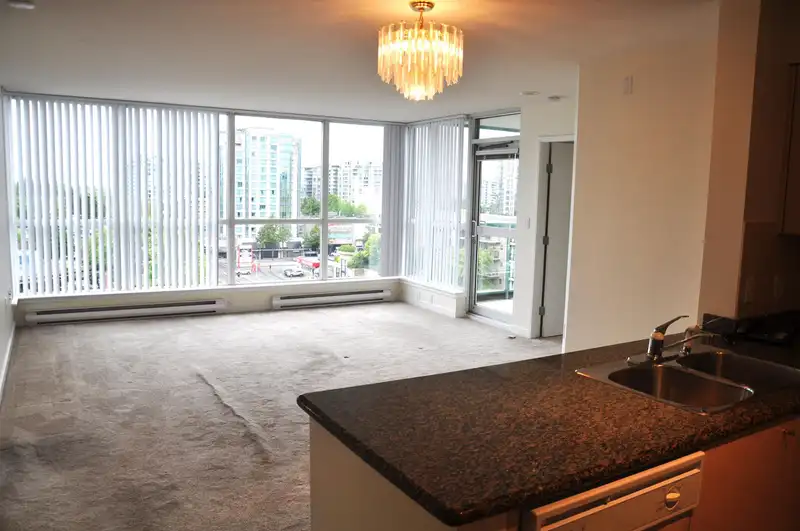 907 7878 WESTMINSTER HIGHWAY - photo 4 of 20