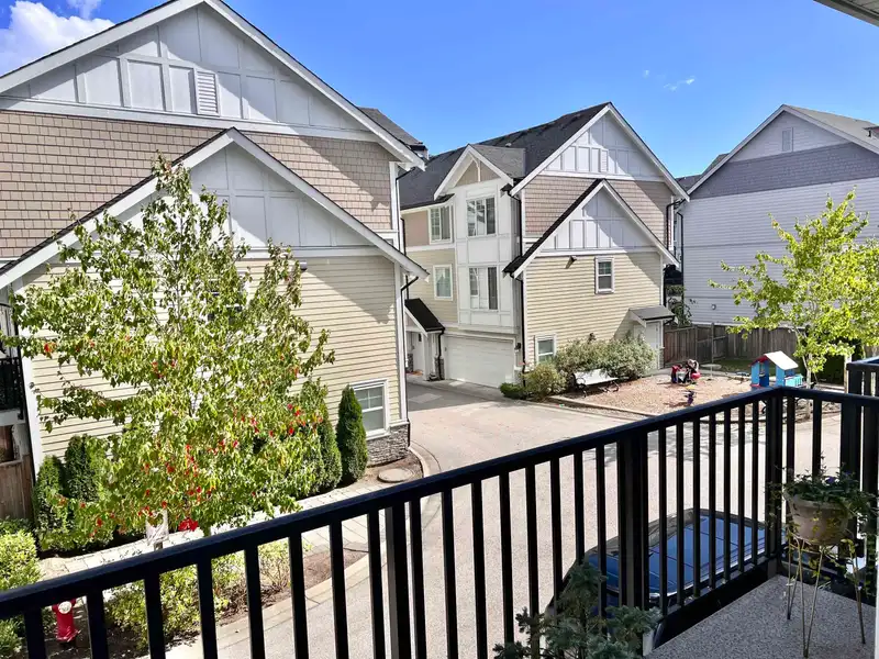 3 7056 192 STREET - photo 2 of 22
