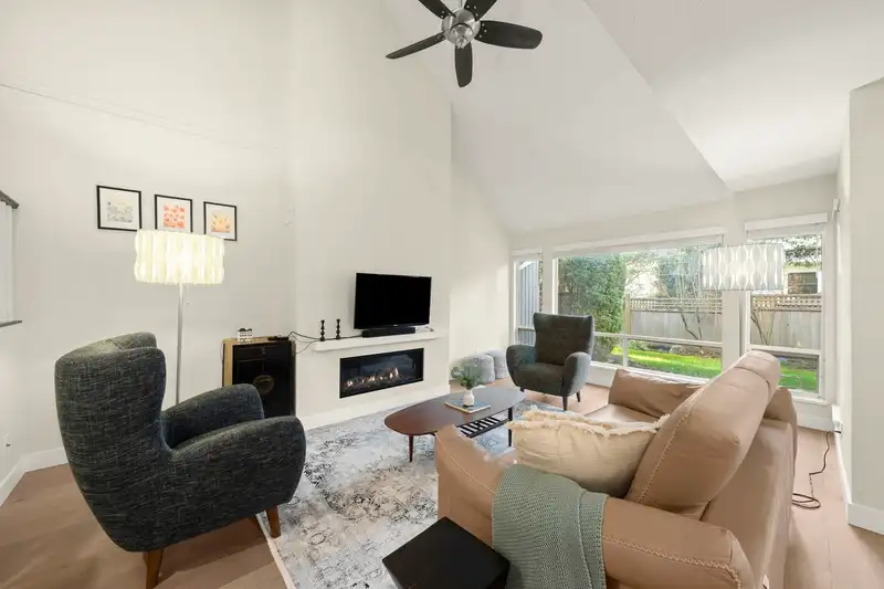 27 1925 INDIAN RIVER CRESCENT - photo 3 of 30