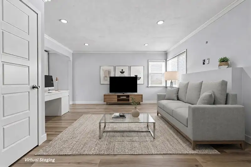 45 RENFREW STREET - photo 2 of 27