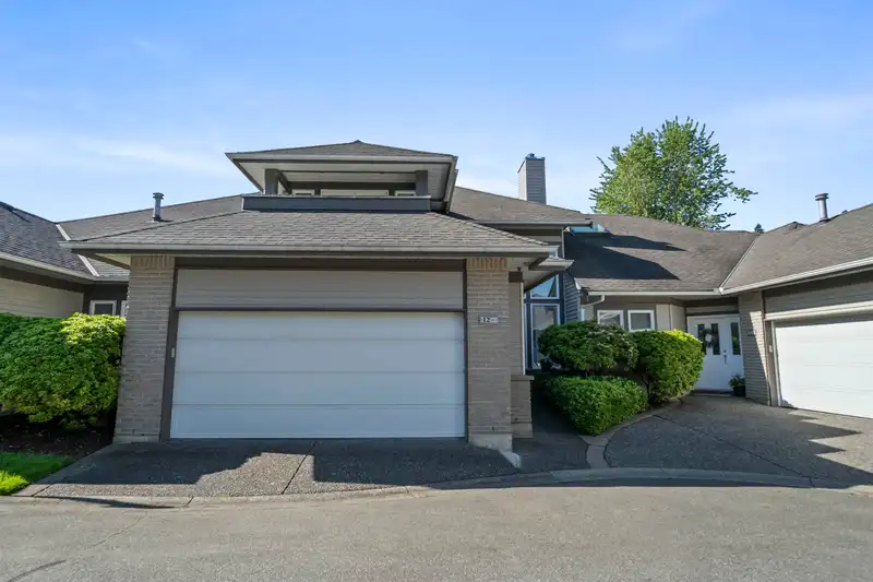 12 14888 24 AVENUE - photo 1 of 36