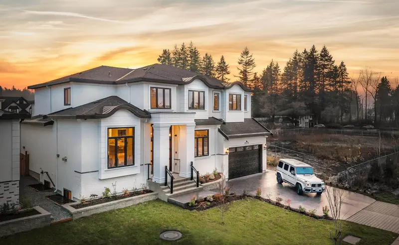 19718 33A AVENUE - photo 1 of 25