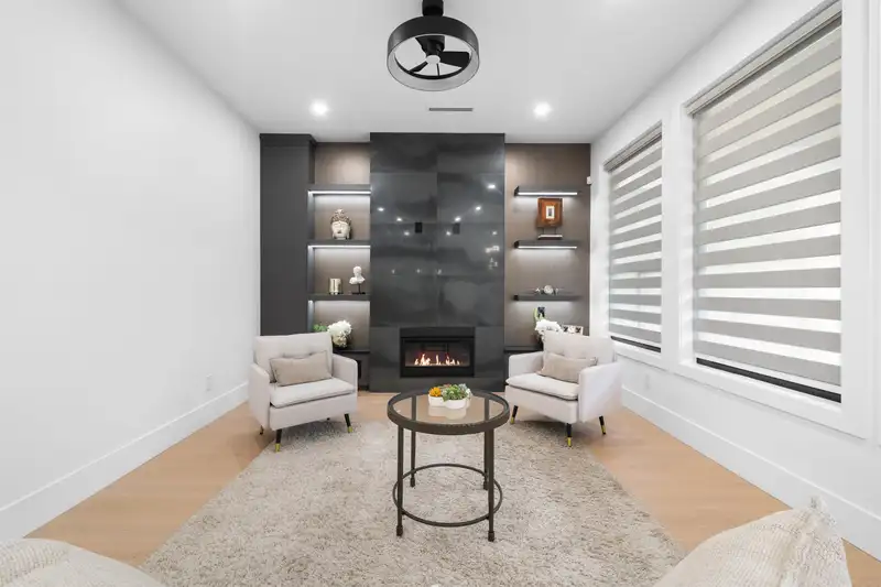 14049 80 AVENUE - photo 4 of 40