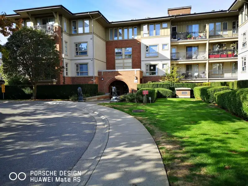 2309 5113 GARDEN CITY ROAD - photo 1 of 6