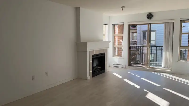 2309 5113 GARDEN CITY ROAD - photo 2 of 6