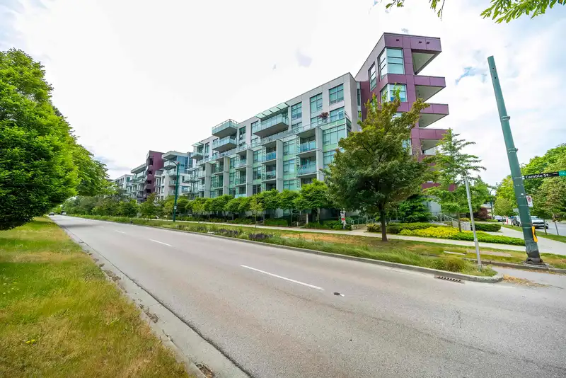 209 4963 CAMBIE STREET - photo 1 of 23