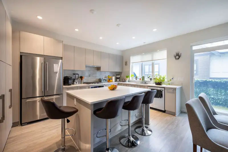 134 1350 MITCHELL STREET - photo 4 of 34