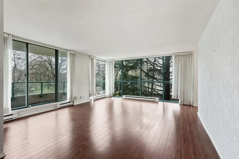 305 8811 LANSDOWNE ROAD - photo 2 of 25