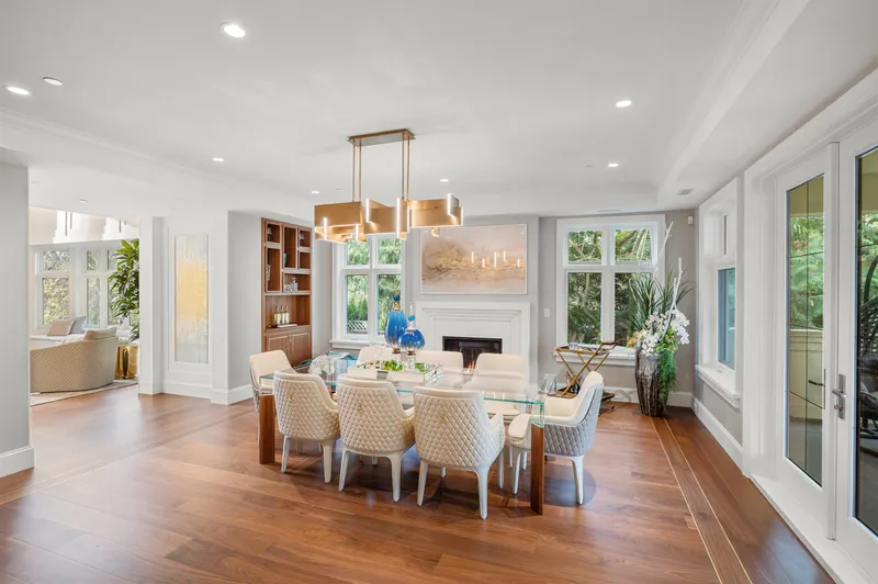 1263 BALFOUR AVENUE - photo 2 of 12