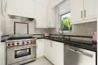 6869 SELKIRK STREET - thumbnail 14