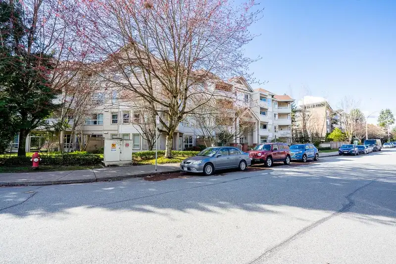 406 8139 121A STREET - photo 1 of 35