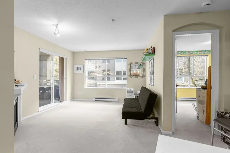 266 9100 FERNDALE ROAD - photo 4 of 22