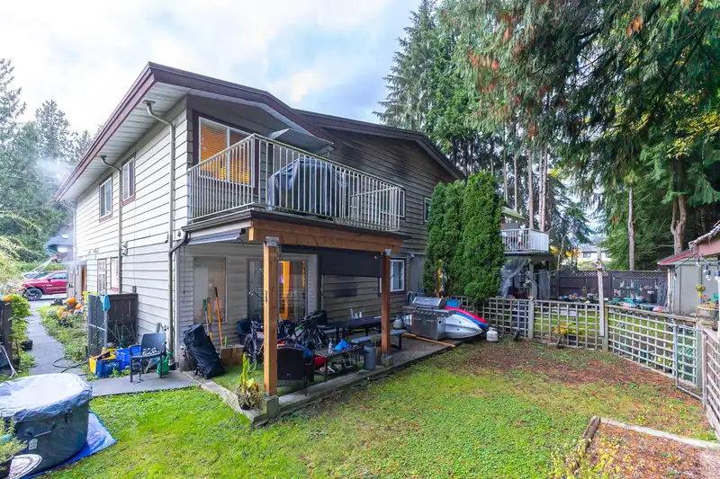 3326 3330 FINLEY STREET - photo 4 of 33