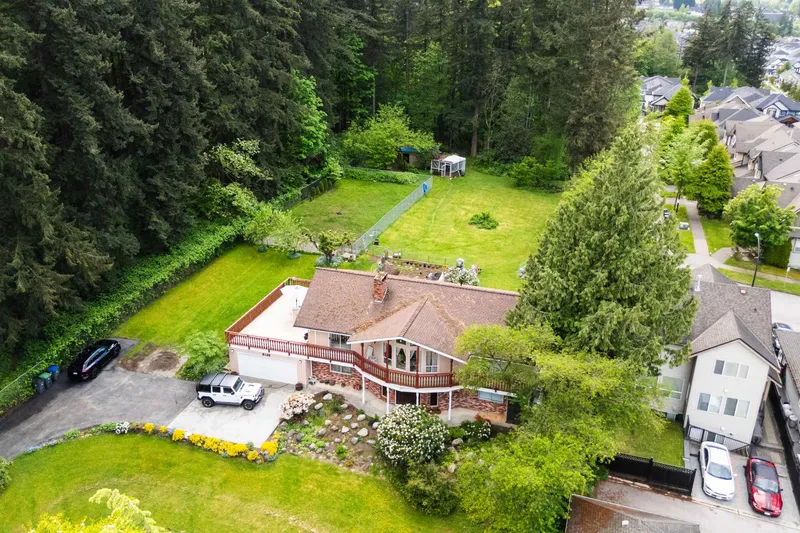 6159 150 STREET - photo 4 of 6