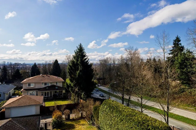 3706 CLINTON STREET - photo 4 of 25