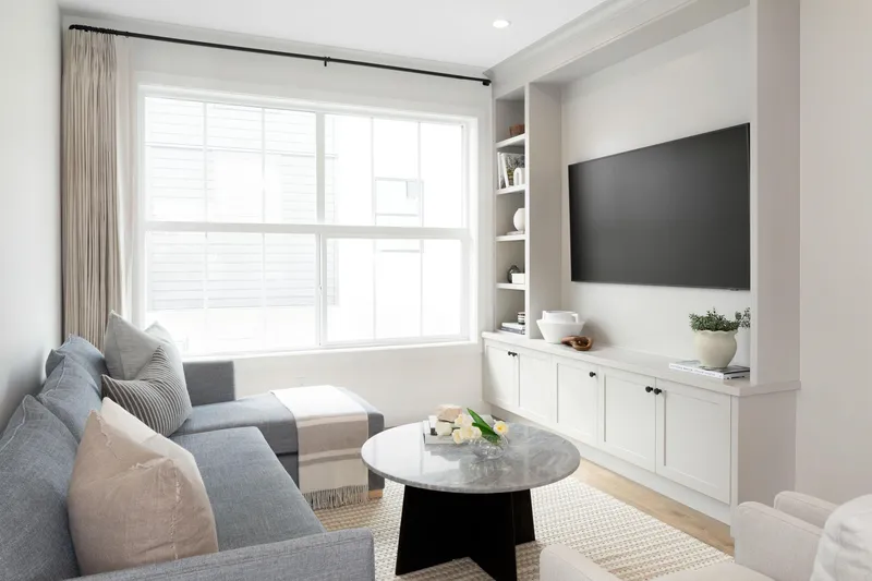 4 6920 204 STREET - photo 4 of 9